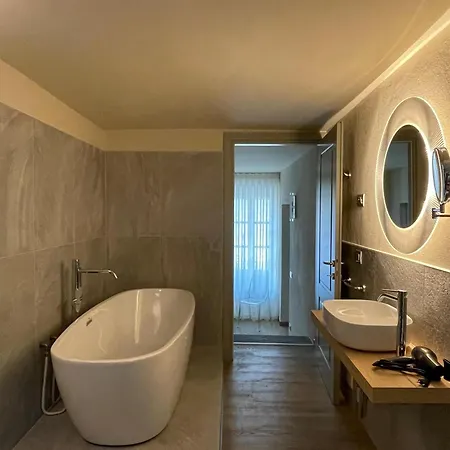 Trieste - Ricetto Πανσιόν Boves