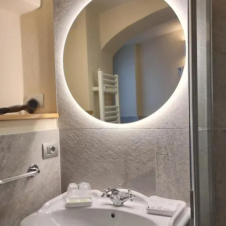 Trieste - Ricetto Πανσιόν Boves